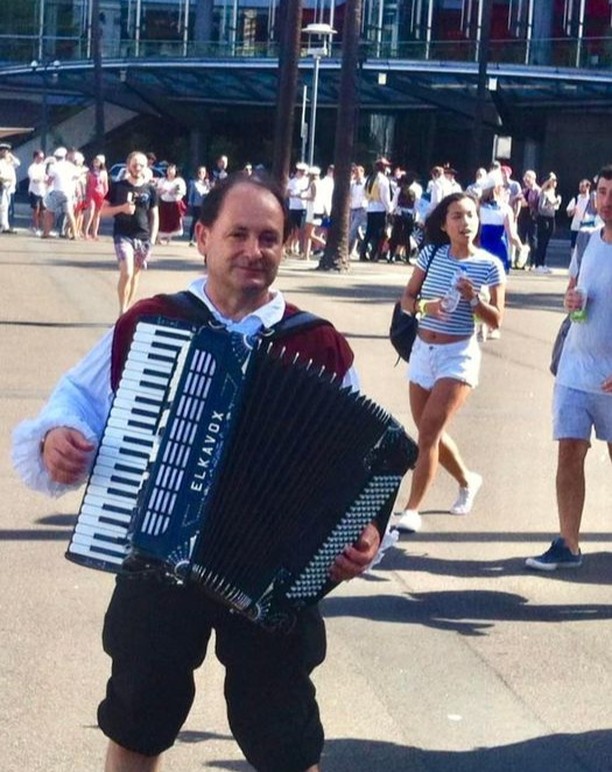 Giancarlo Ursino playing accordion dressed as a pirate